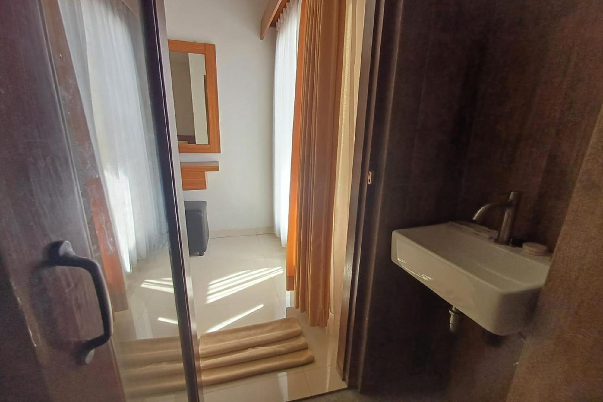 Taste Of Bali Hostel Kuta Lombok Zewnętrze zdjęcie